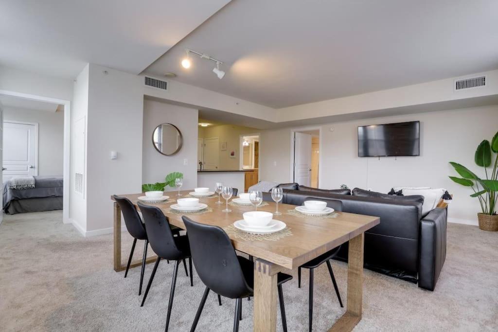Fantastic 2 Bedroom Condo At Pentagon City Arlington Bagian luar foto